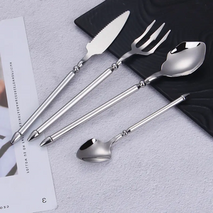 Hochwertige wiederverwendbare Besteckset -Set Creative Silberwaren -Bestecke und Gabel -Set aus Edelstahl