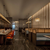 Speisestisch für ein maßgeschneidertes Restaurant-High-End-Massivholzdesign für Hotels