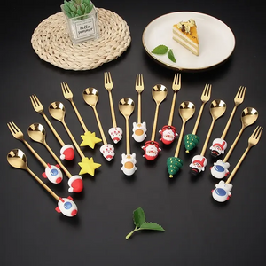 Großhandel süße Weihnachtsmann -Claus -Puppe Dessert Kaffeelöffel Set Fork Kreatives Geschirr Edelstahl Besteck Weihnachten Hochzeitsgeschenk