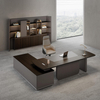 Hölzerner Executive Desk mit Lederstuhl