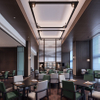 Speisestisch für ein maßgeschneidertes Restaurant-High-End-Massivholzdesign für Hotels