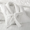 Brauchgröße weißer Schalkragen 100% Baumwoll Velours Bademant für Spa Hotel