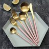 Beliebtes Sand Matt Portugal Print Gold Flair Set für Family Hotel Restaurant Messer Forks Löffel Edelstahl Besteck Set